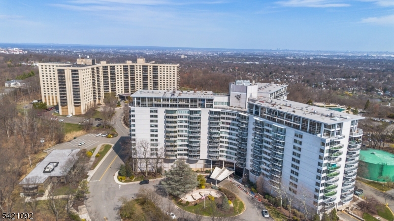 CLARIDGE 1 - Residential