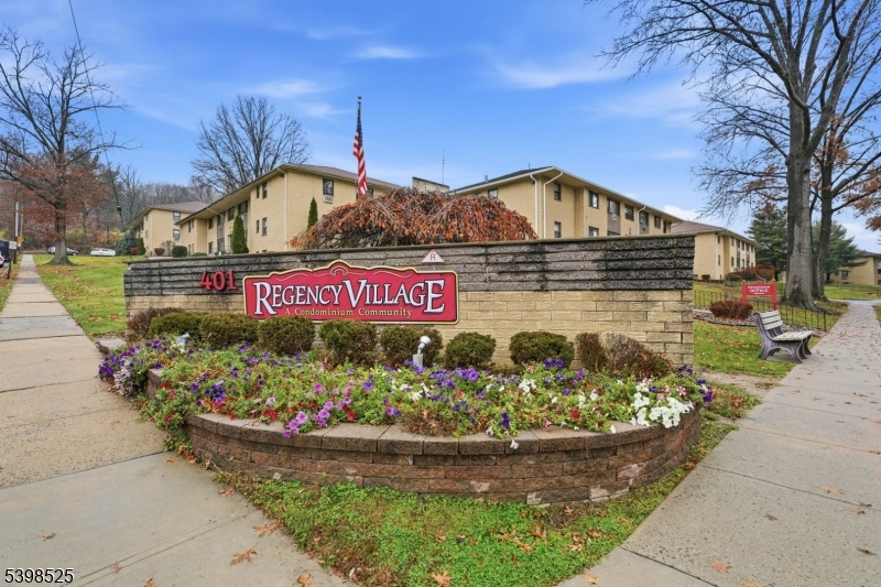 Regency Village Condos - Residential