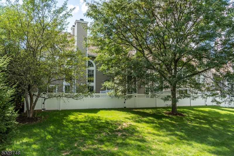 HAMILTON WOODS - THE HILLS - Residential