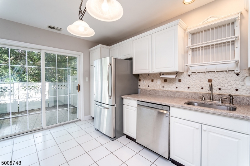 HAMILTON WOODS - THE HILLS - Residential