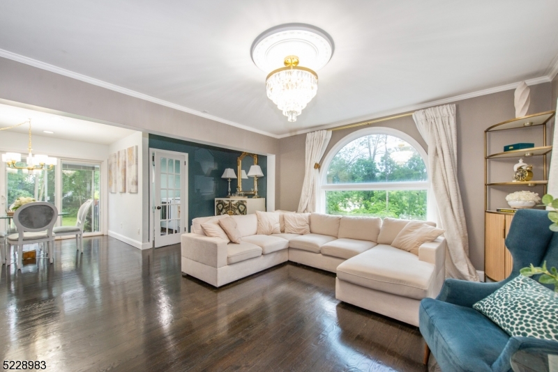 Diamond Hill - Residential