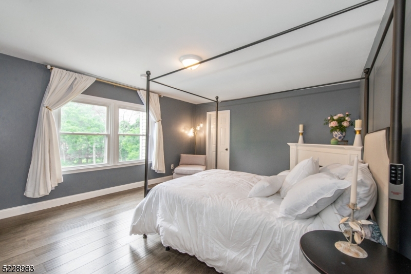 Diamond Hill - Residential