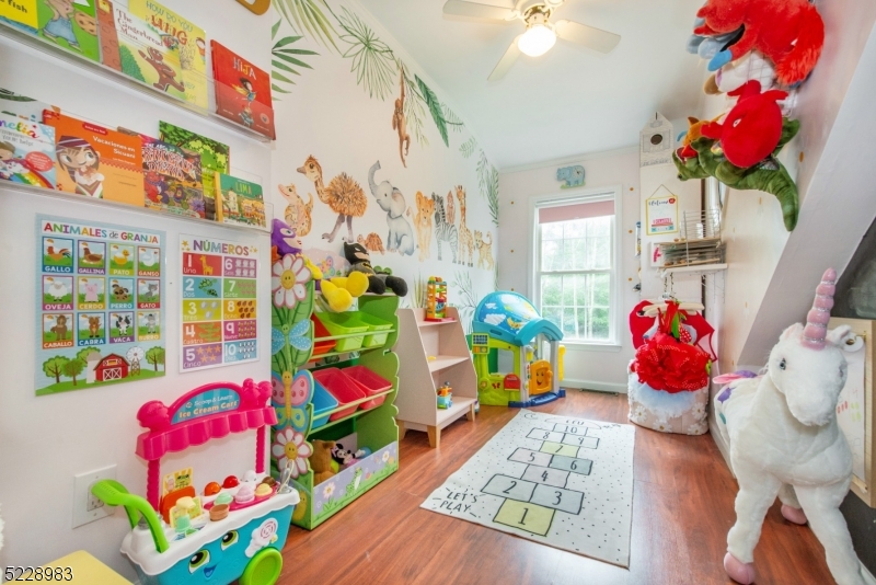 Diamond Hill - Residential