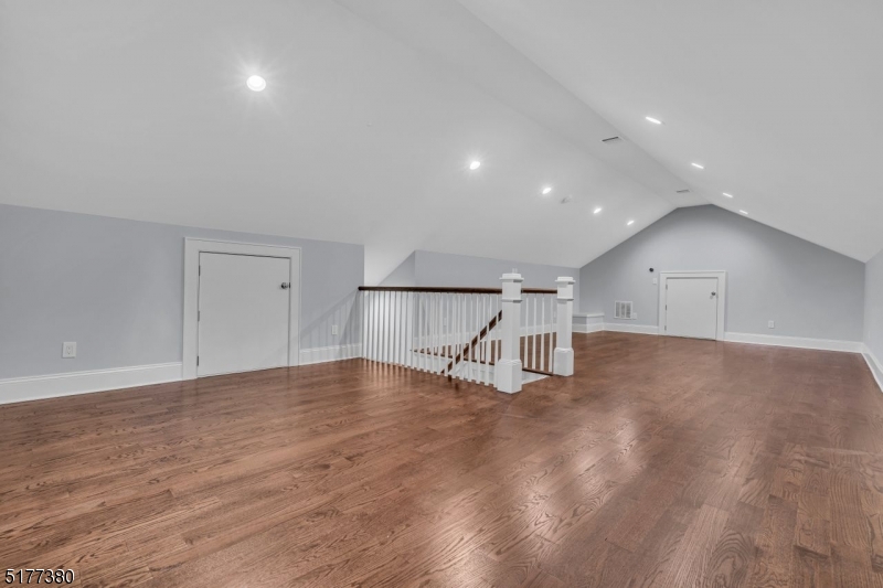 Linden Lane - Residential