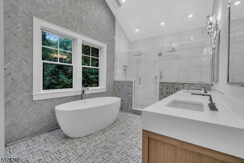 Linden Lane - Residential