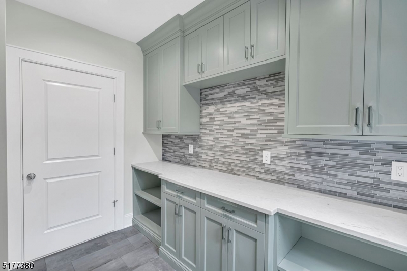 Linden Lane - Residential