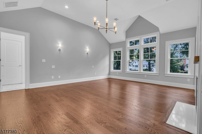 Linden Lane - Residential