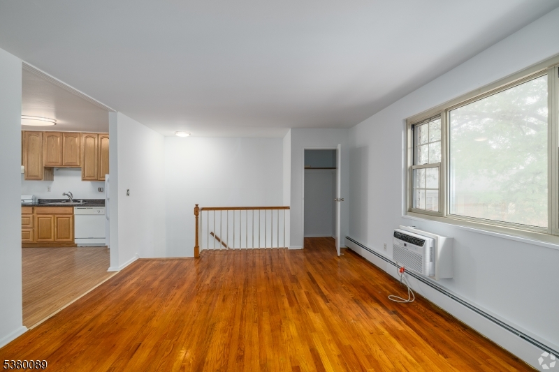 Madison Apartments - Residential Lease