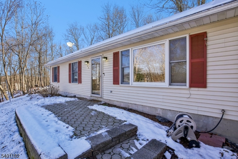 Barry Lakes - Residential