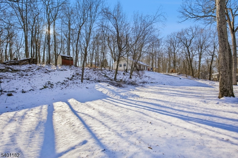 Barry Lakes - Residential