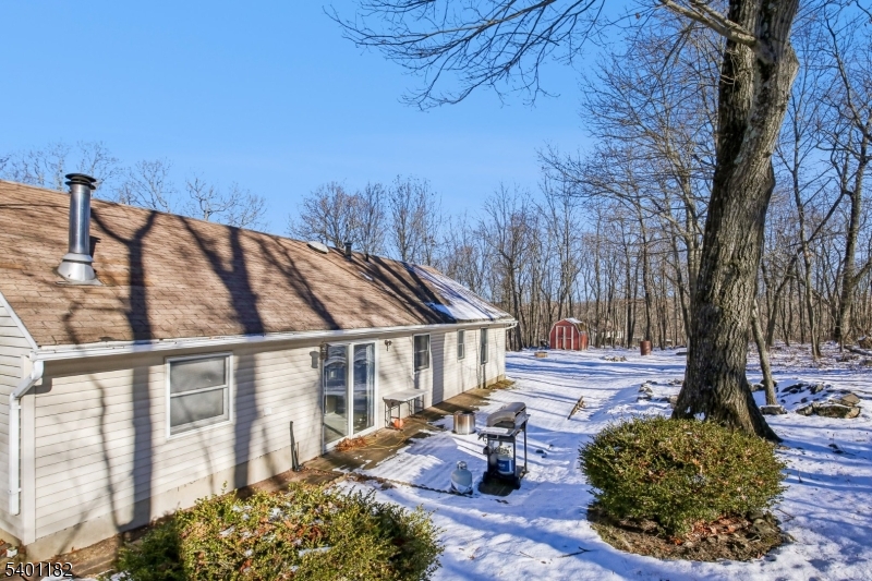 Barry Lakes - Residential