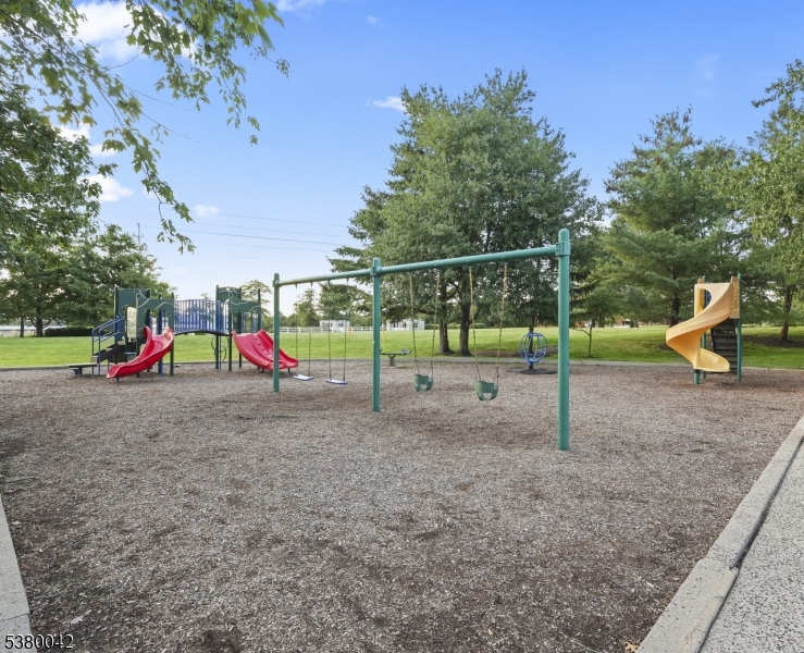 Stratton Meadows - Residential Lease