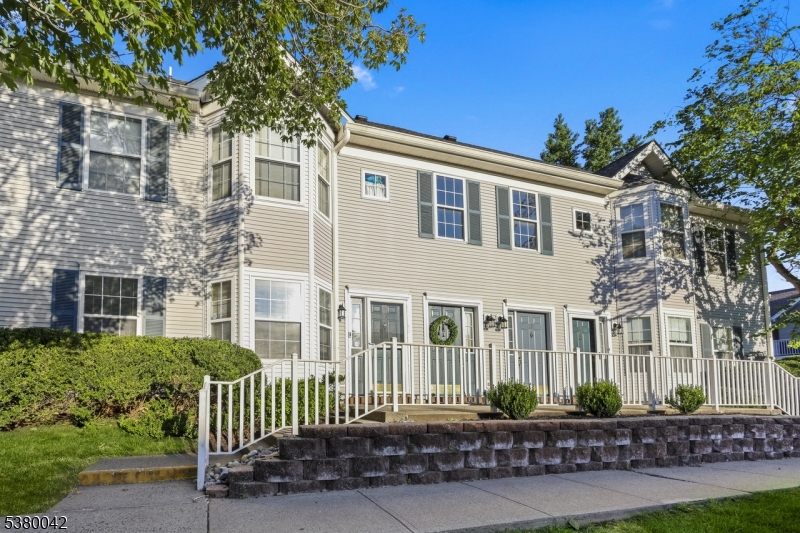 Stratton Meadows - Residential Lease