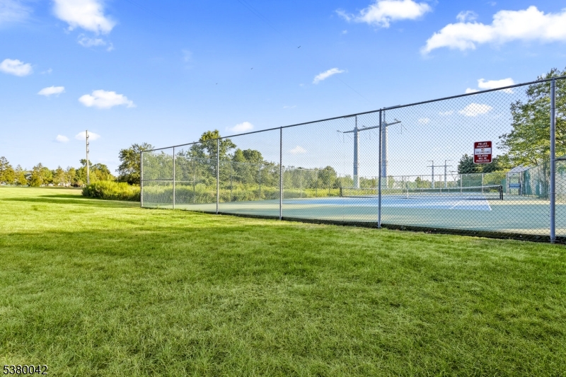 Stratton Meadows - Residential Lease