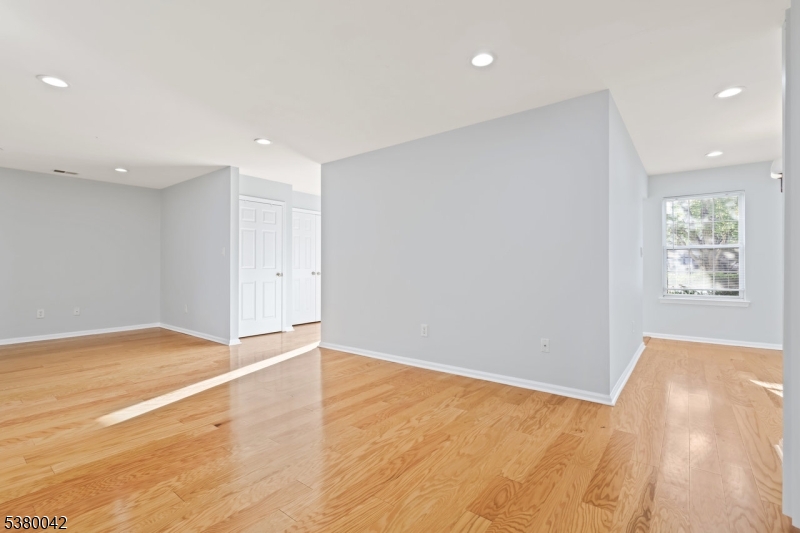 Stratton Meadows - Residential Lease