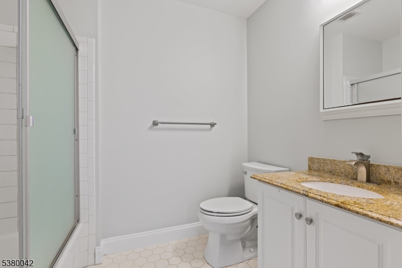 Stratton Meadows - Residential Lease