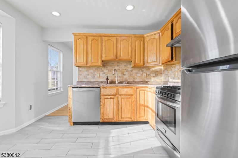 Stratton Meadows - Residential Lease