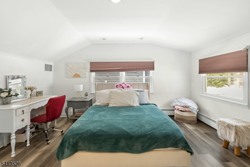 South side near schools - Residential