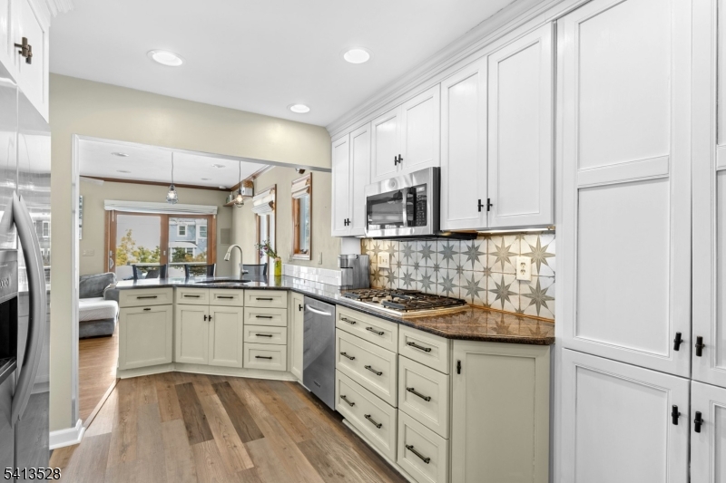 South side near schools - Residential