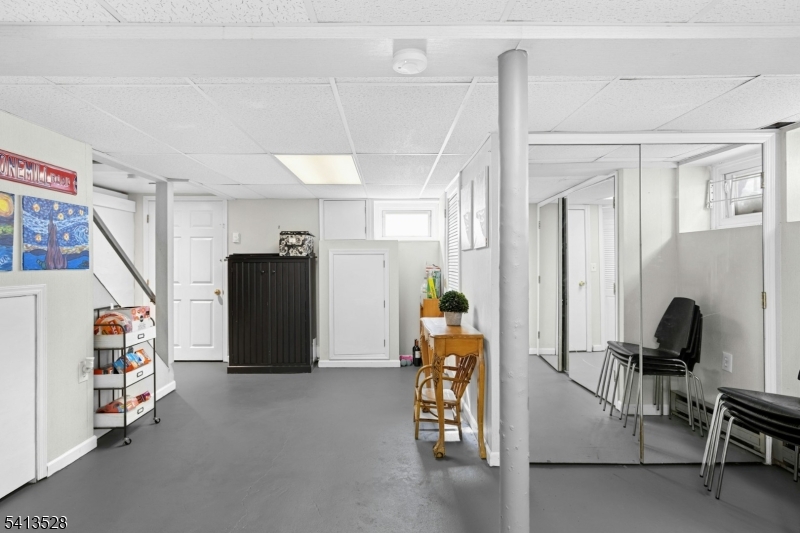 South side near schools - Residential