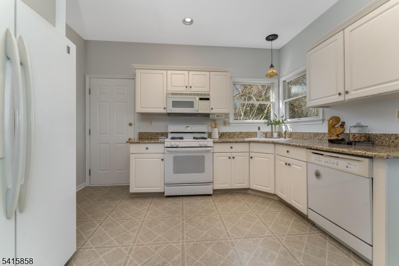 Pacesetter - Residential