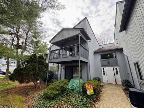 7 Drake Ln, Roxbury Twp., NJ 07852 - #: 3959356