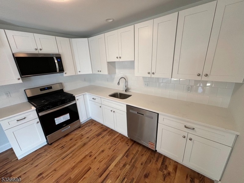 758 Somerset St 2