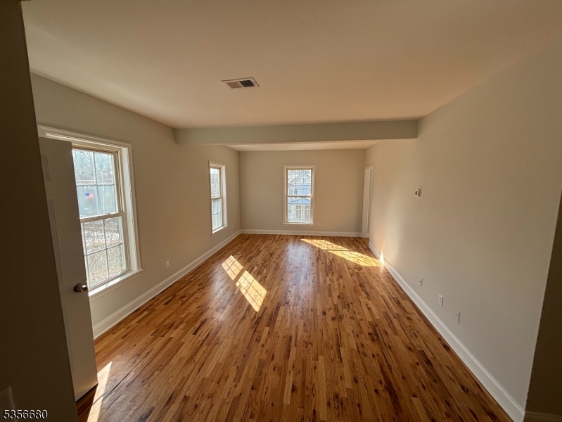 758 Somerset St 2
