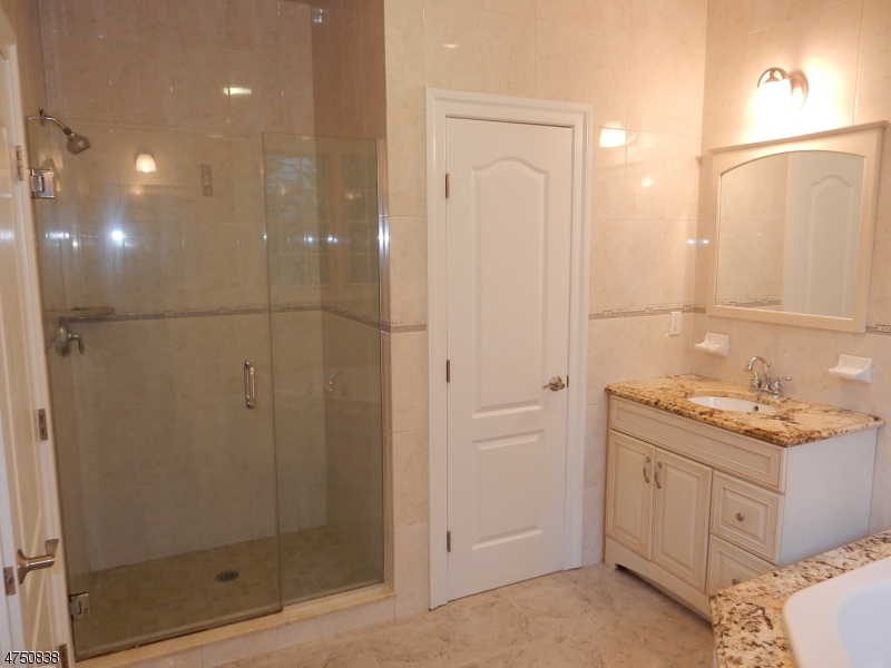 Residential - Residential Lease