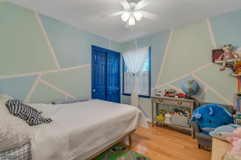 Spring Ridge - Residential