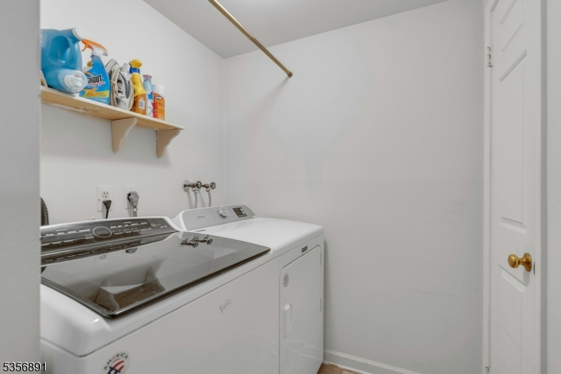 Spring Ridge - Residential