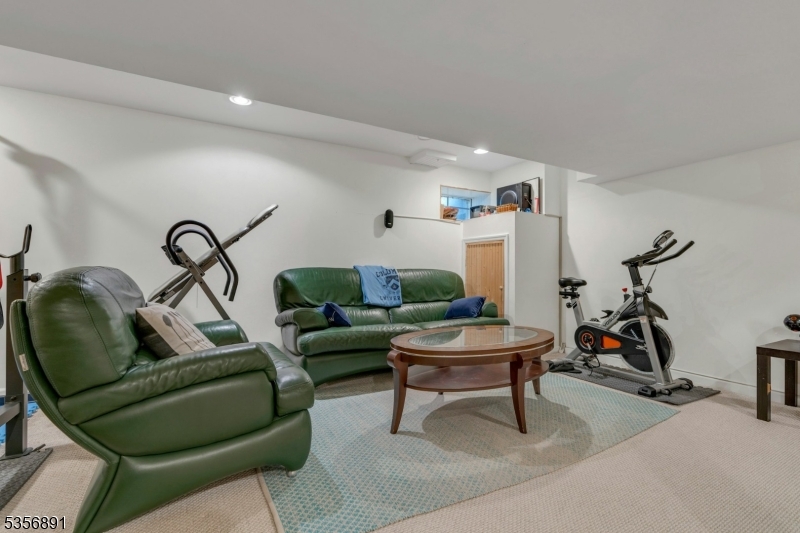 Spring Ridge - Residential