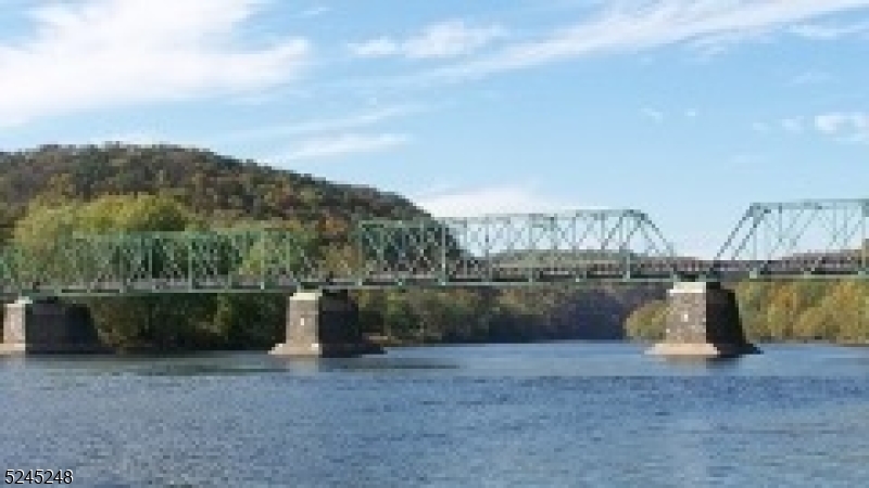 River Edge - Residential