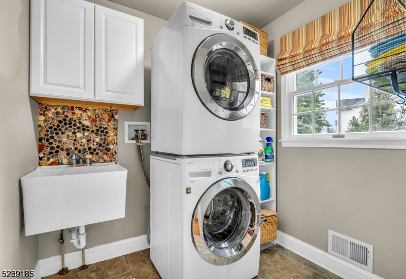 Brush Meadows - Residential