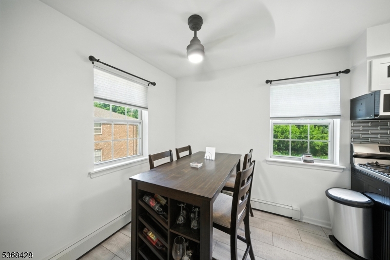 Valley Stream - Residential Lease