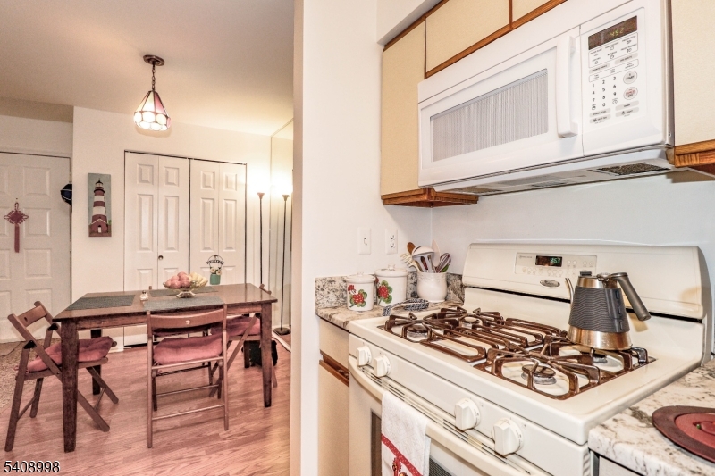 QUAILBRK COUNTRY CLUB CONDO - Residential