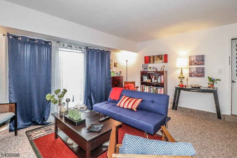 QUAILBRK COUNTRY CLUB CONDO - Residential