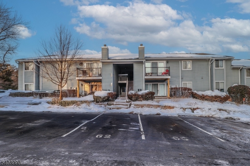 QUAILBRK COUNTRY CLUB CONDO - Residential