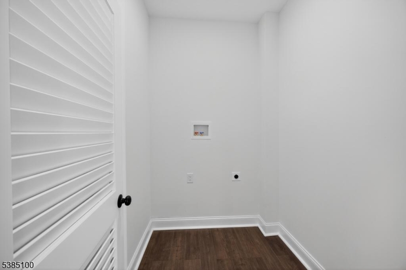 Crandon Lakes - Residential