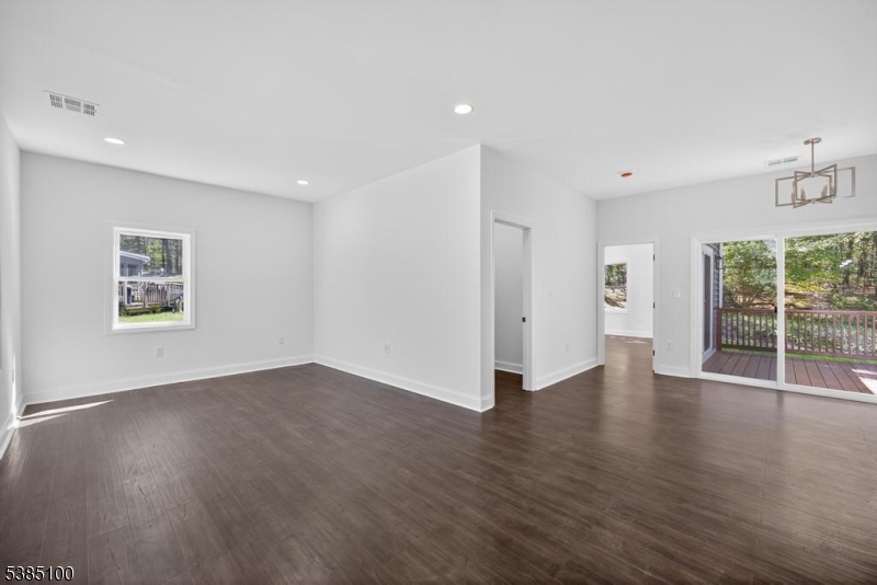 Crandon Lakes - Residential