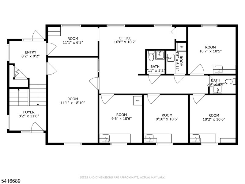 Main image without alt text