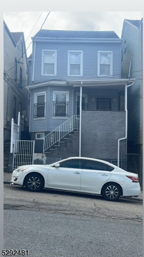 32 N 6Th St, Paterson City, NJ 07522 - #: 3906016