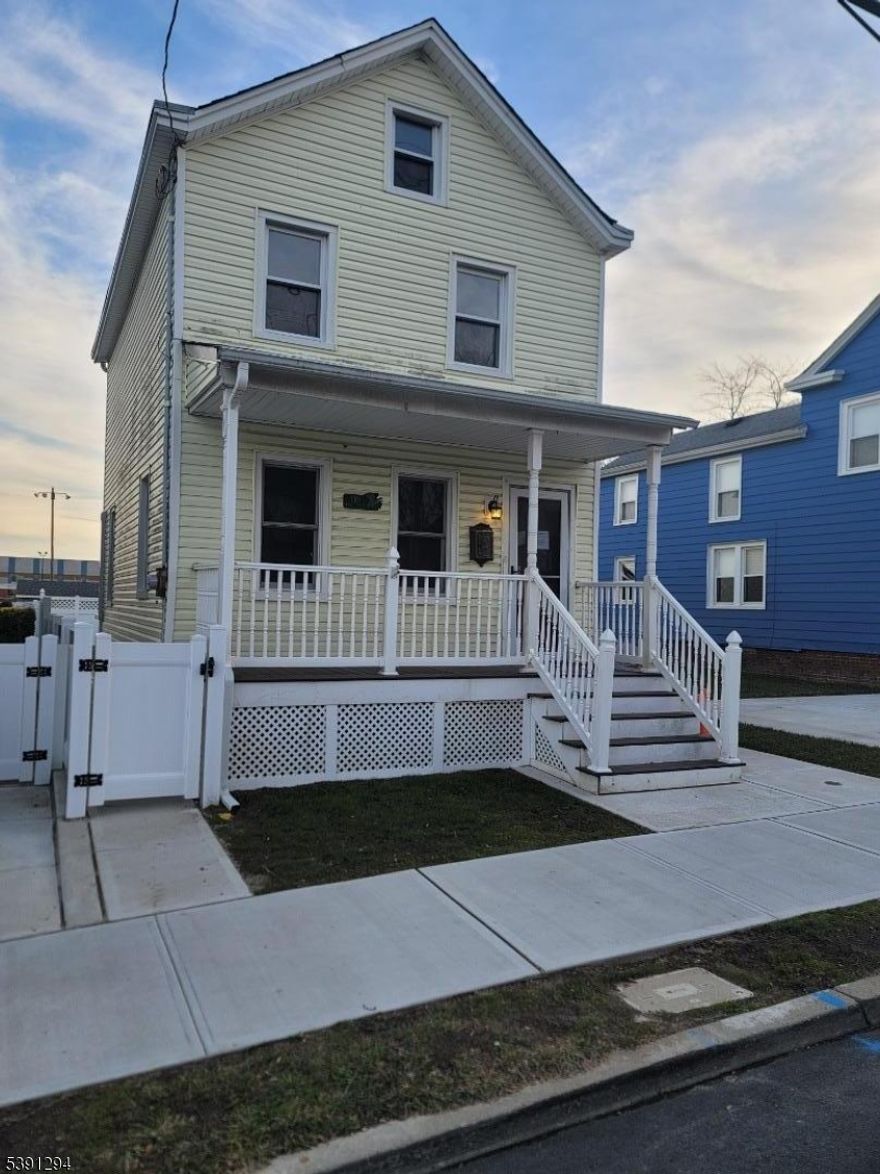 Beautiful 2-story Colonial offering 4 bedrooms and 1.5 baths. Home features a classic layout with spacious rooms and abundant natural light. Recent updates include a new furnace and hot water heater. Conveniently located near NJ Transit trains, South Amboy ferry service, shopping, dining, and major roadways ideal for commuters. A great opportunity in a desirable neighborhood.