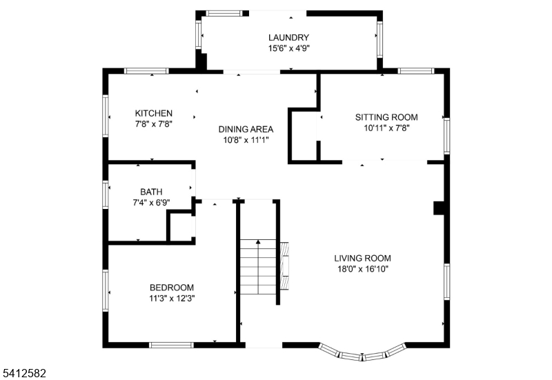 Main image without alt text