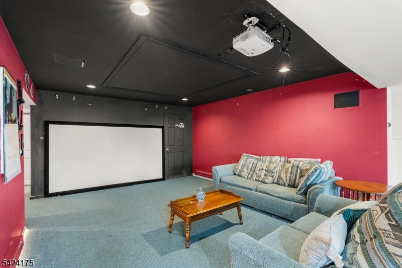 The hills - Carlisle - Residential Lease