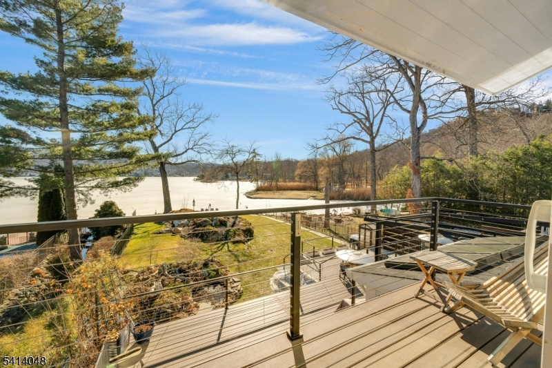 LAKE MOHAWK - Residential