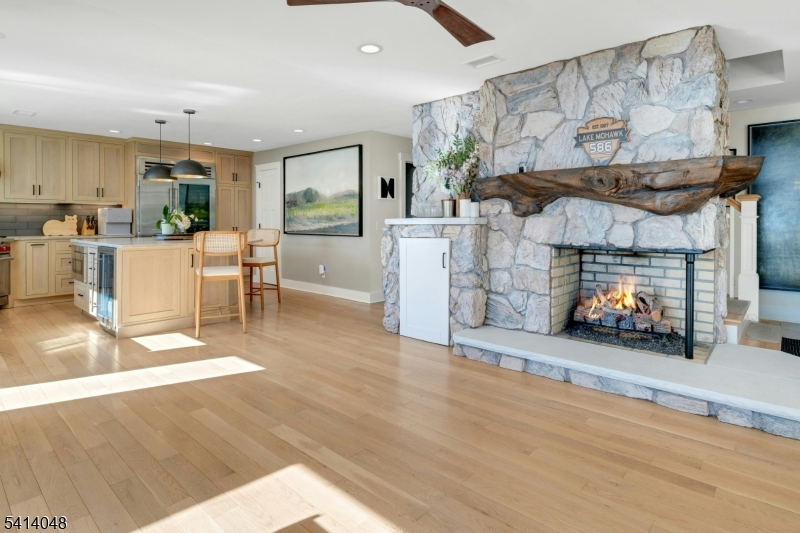 LAKE MOHAWK - Residential