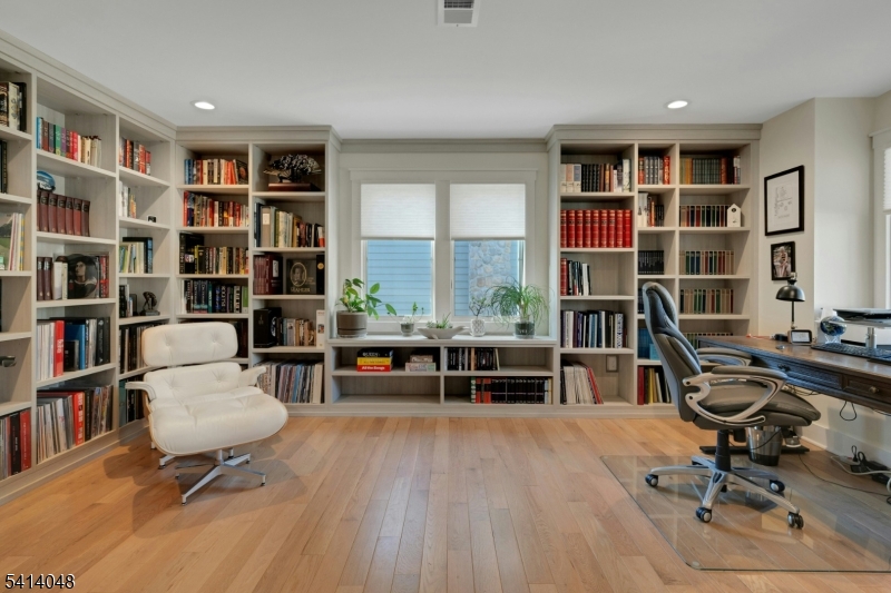 LAKE MOHAWK - Residential