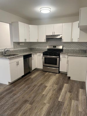713 TALLWOOD LN, GREEN BROOK, NJ 08812 - Image 20ddd341cfc4ff36cac9167ec7cde4ef/1909595523