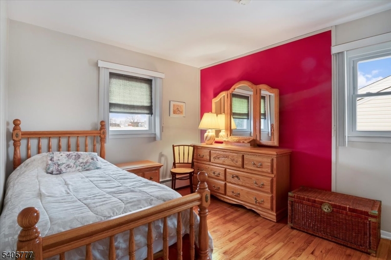 BATTLE HILL - Residential